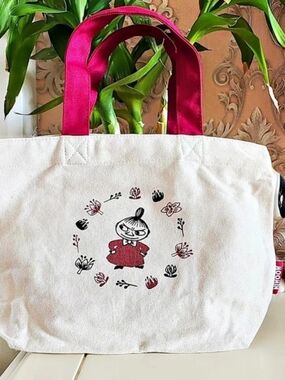 Moomin Little My tote bag New Weekend Tag Mini Tote Canvas Tote